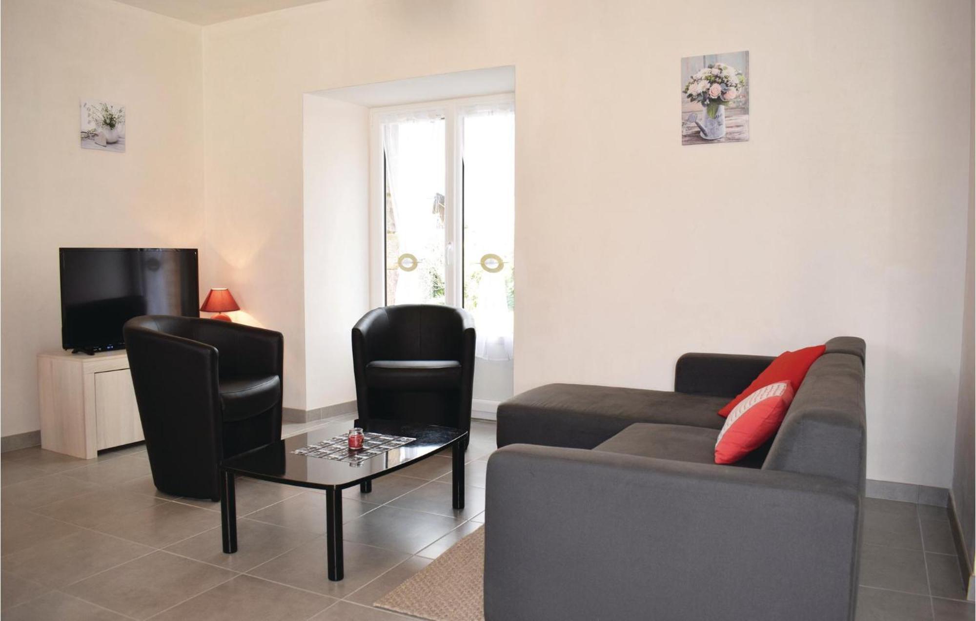 Gorgeous Home In Saint Alban With Kitchen 외부 사진